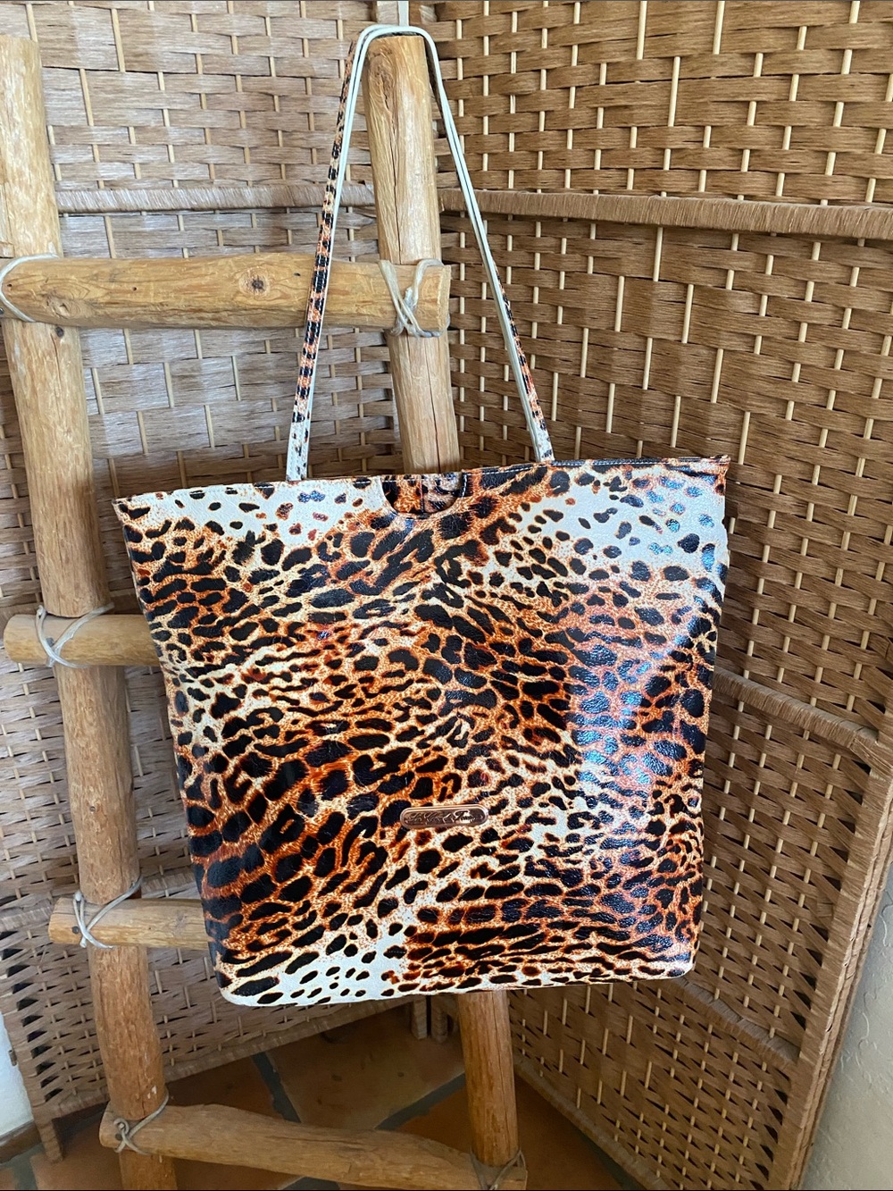 La Gioe Di Todcana large Leopard print tote!